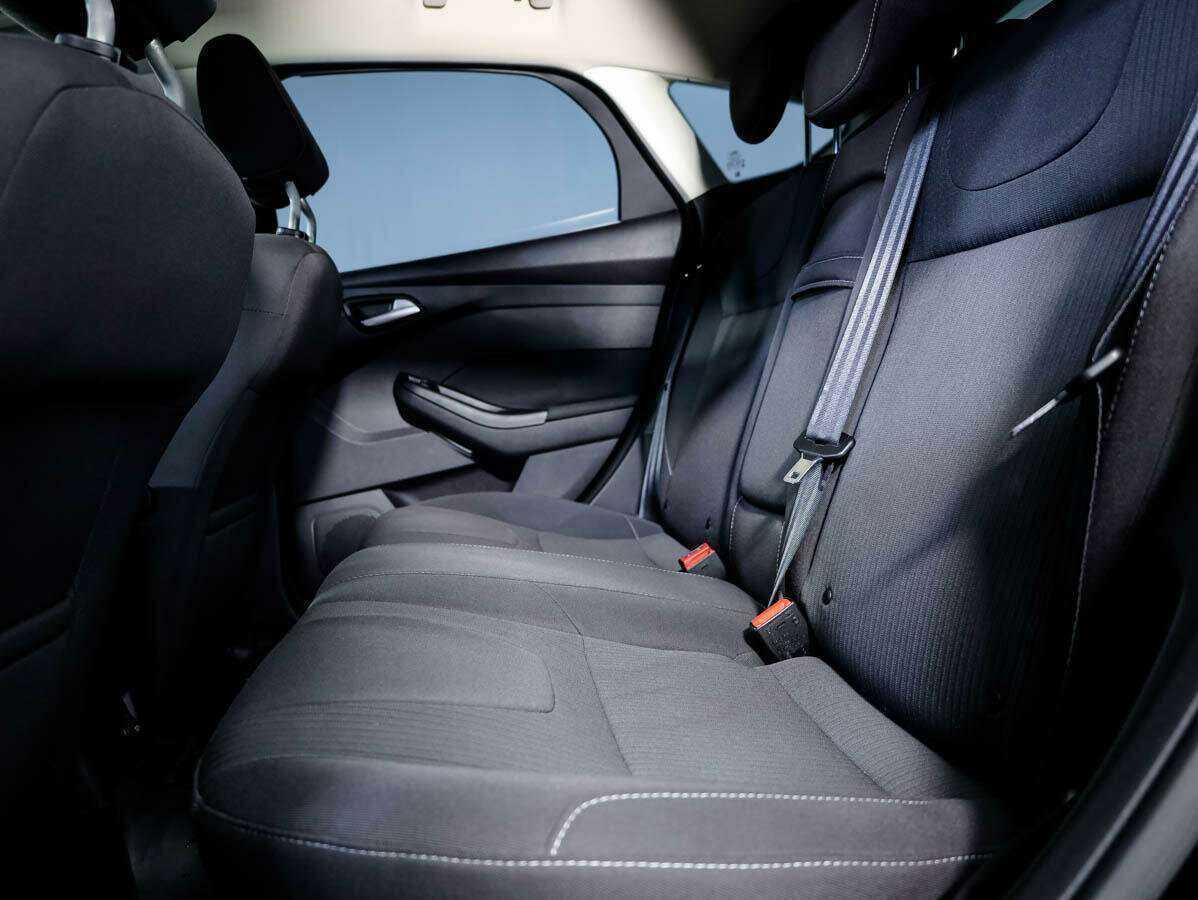 Ford Focus 2013 года с пробегом. Фото: #12