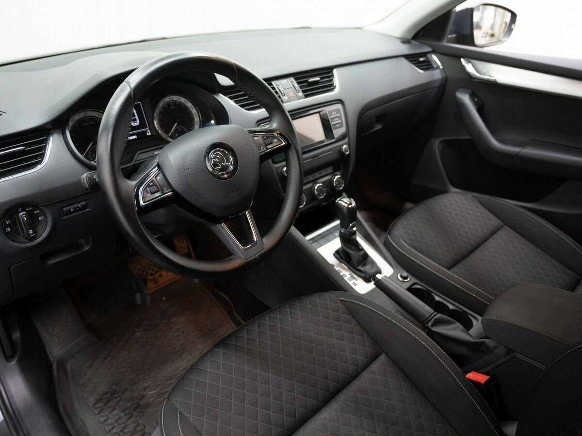 Skoda Octavia 2016 года с пробегом. Фото: #9