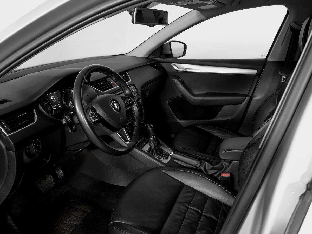 Skoda Octavia 2013 года с пробегом. Фото: #15