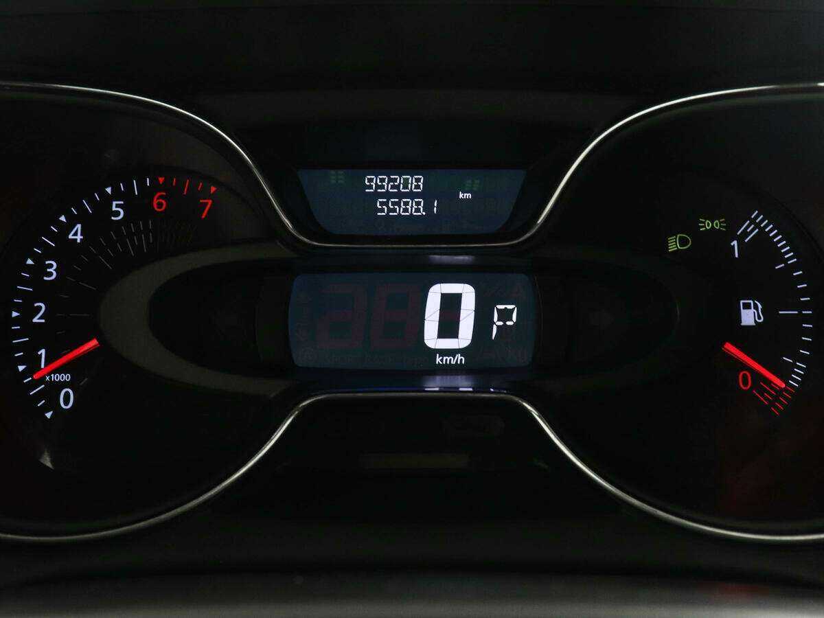 Renault Kaptur 2017 года с пробегом. Фото: #10