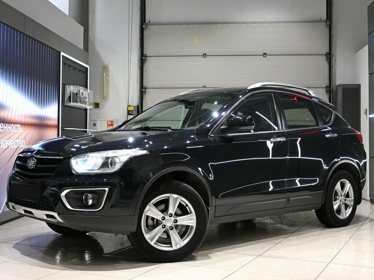 FAW Besturn X80 2017 года с пробегом. Фото: #1