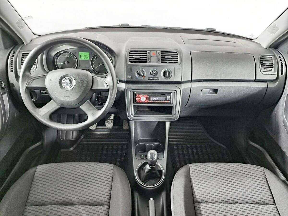 Skoda Fabia 2013 года с пробегом. Фото: #11