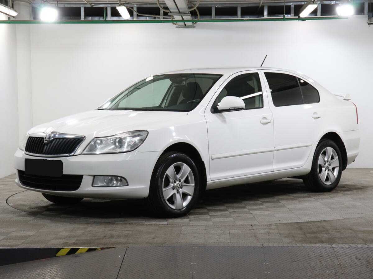 Skoda Octavia 2013 года с пробегом. Посмотреть фото