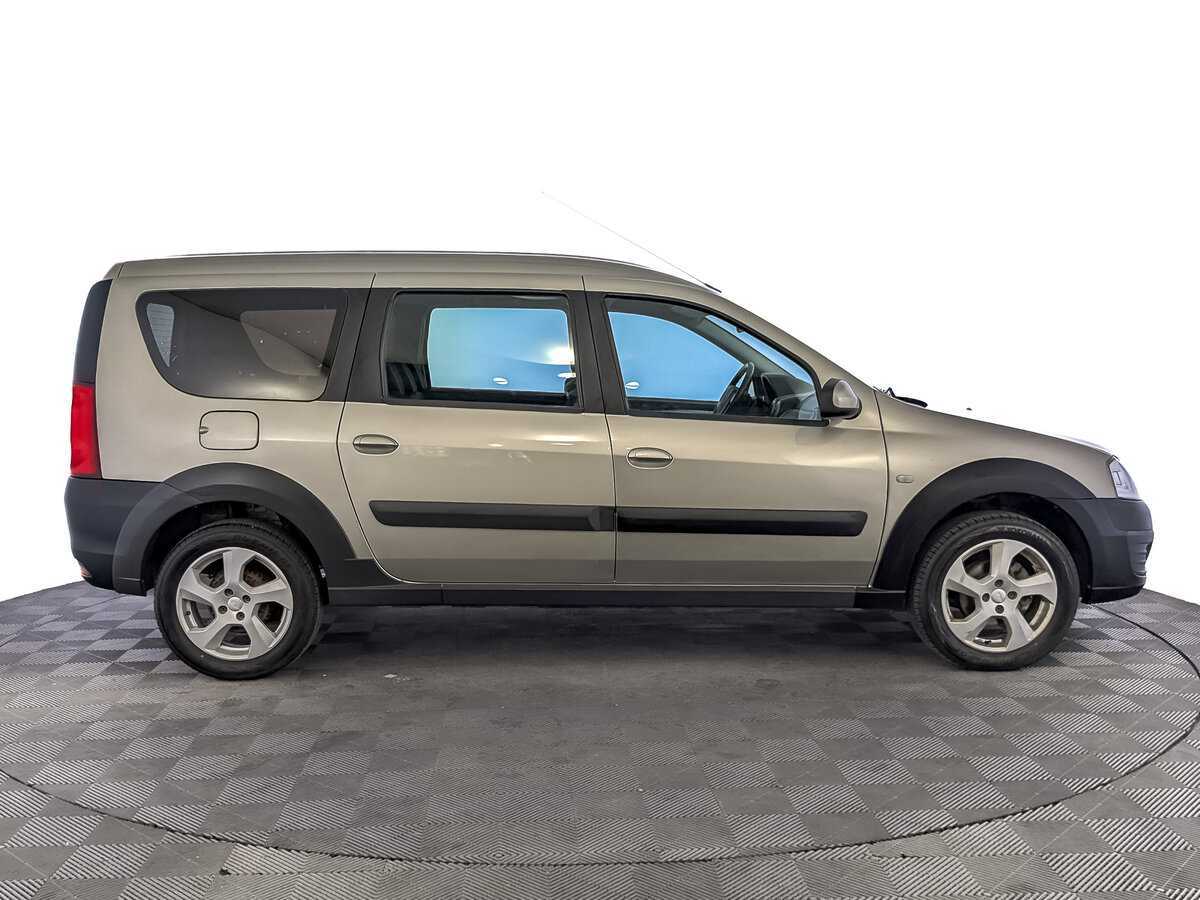 Lada (ВАЗ) Largus 2019 года с пробегом. Фото: #3