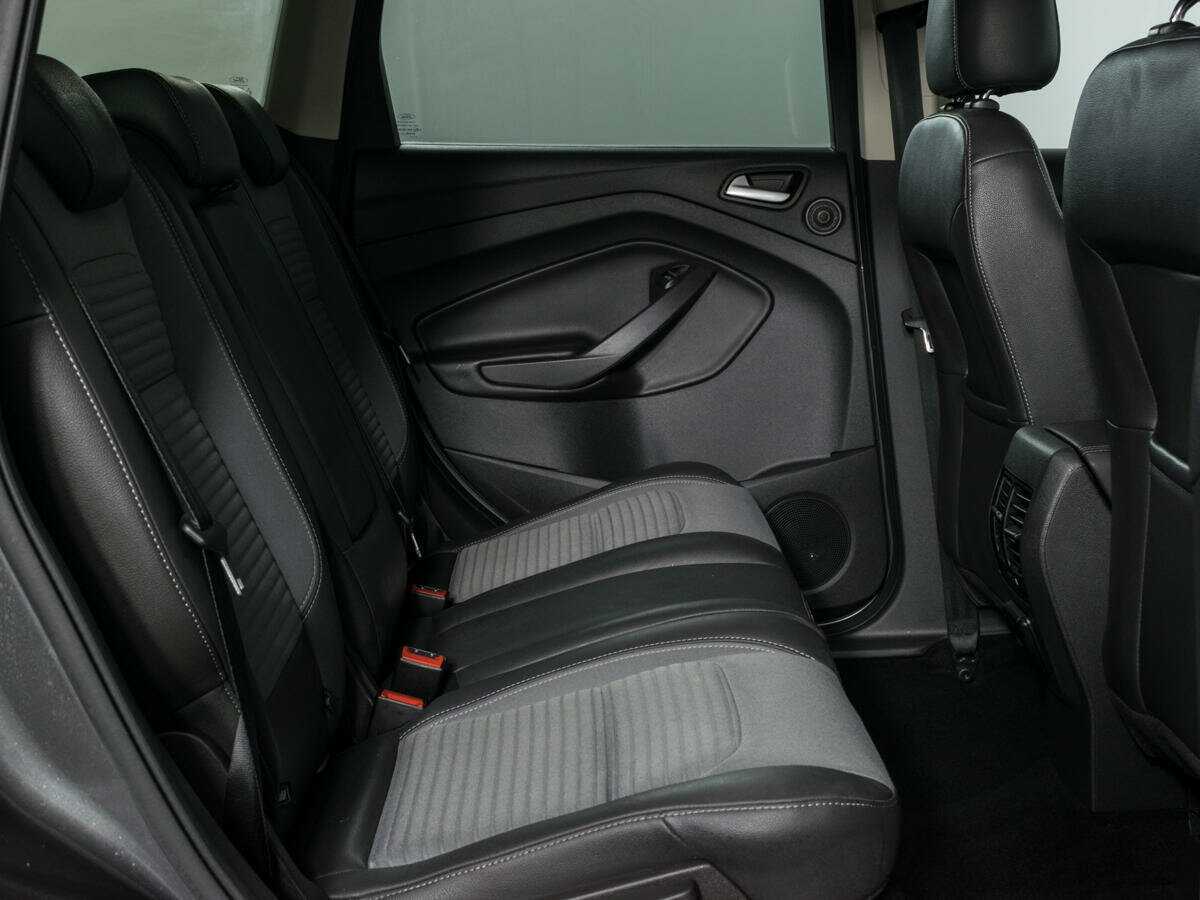 Ford Kuga 2017 года с пробегом. Фото: #7