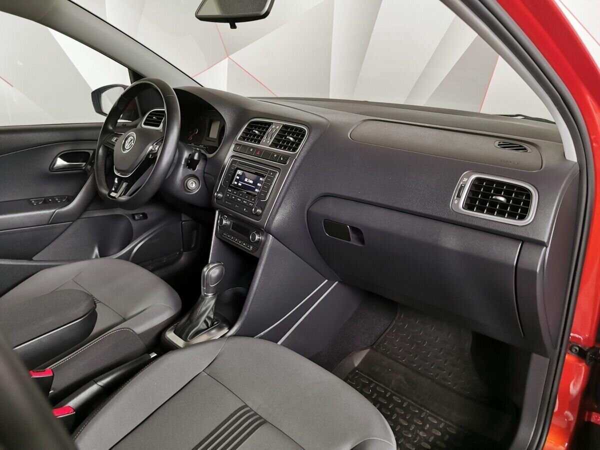 Volkswagen Polo 2016 года с пробегом. Фото: #8