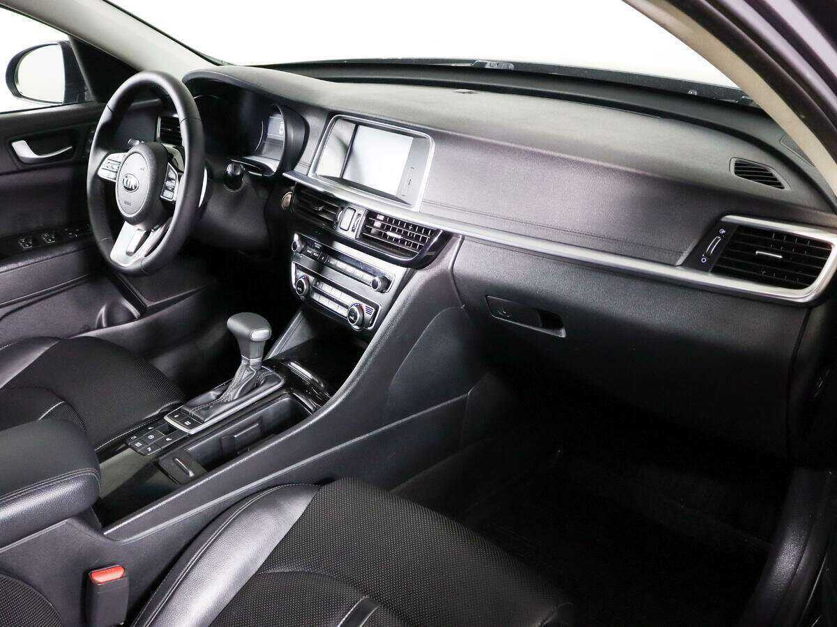 Kia Optima 2018 года с пробегом. Фото: #5