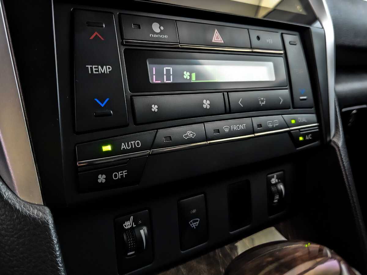 Toyota Camry 2016 года с пробегом. Фото: #21