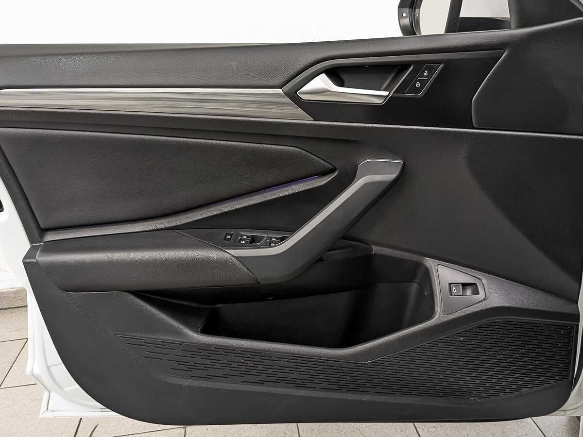 Volkswagen Jetta 2020 года с пробегом. Фото: #18