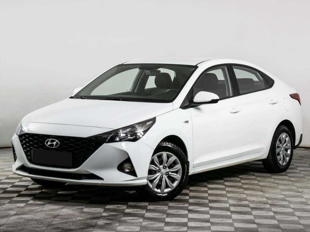 Hyundai Solaris 2020 года с пробегом. Посмотреть фото