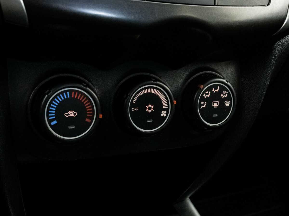 Mitsubishi ASX 2013 года с пробегом. Фото: #11