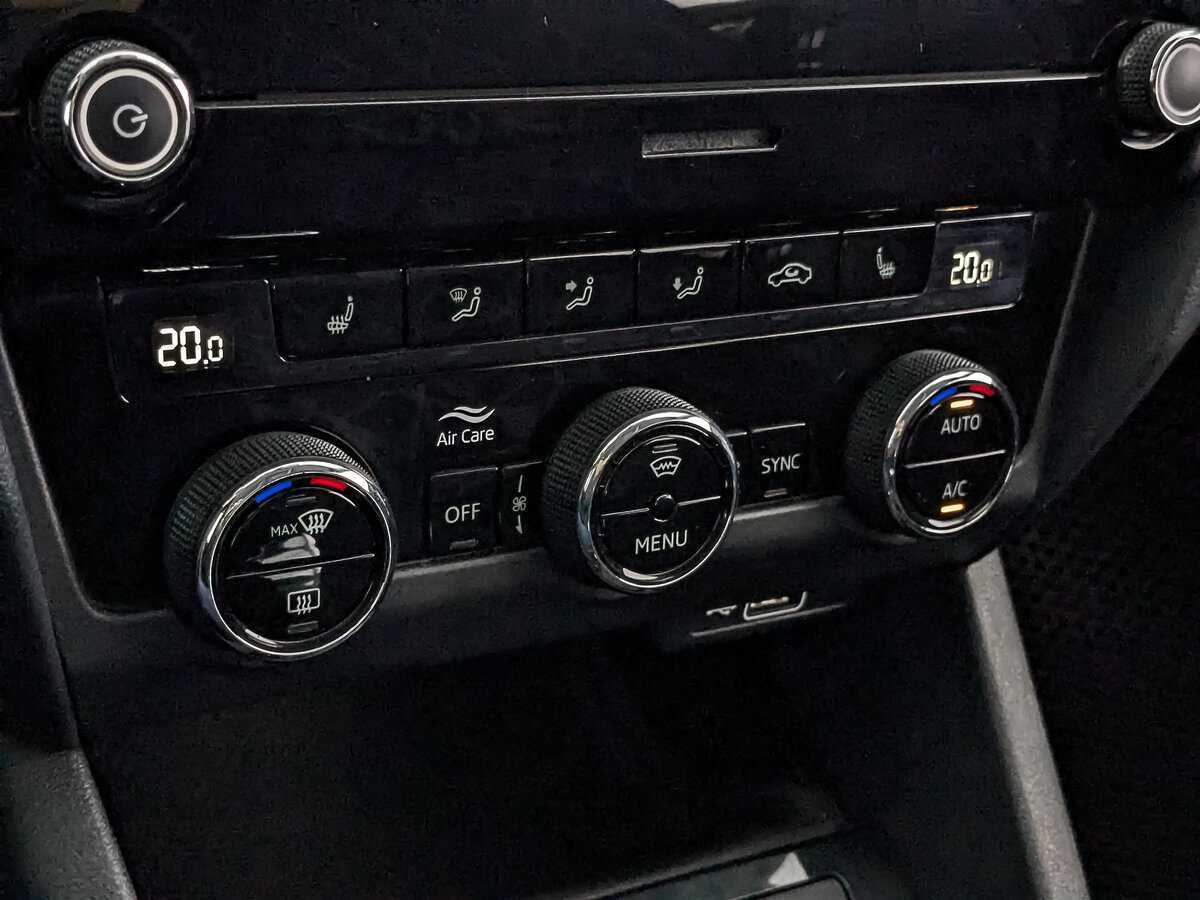 Skoda Octavia 2018 года с пробегом. Фото: #20