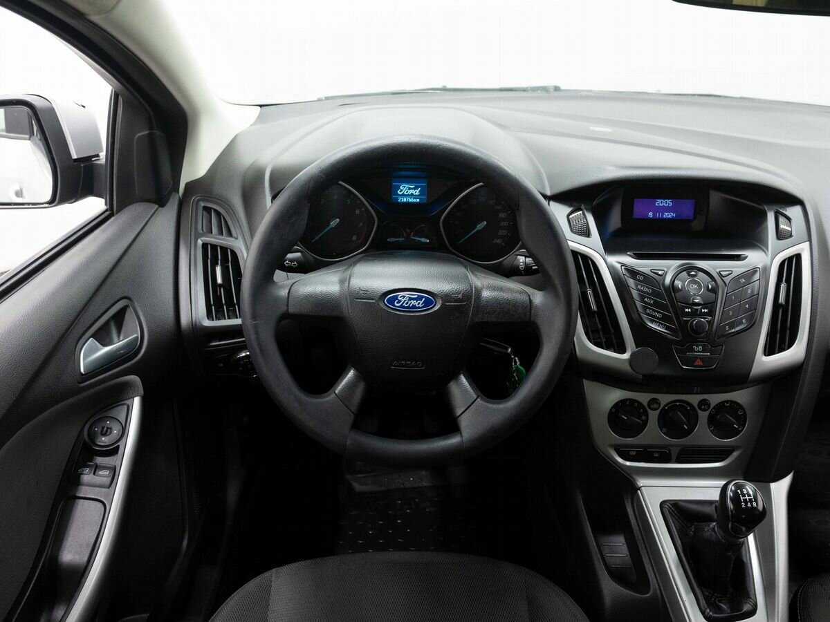 Ford Focus 2012 года с пробегом. Фото: #15