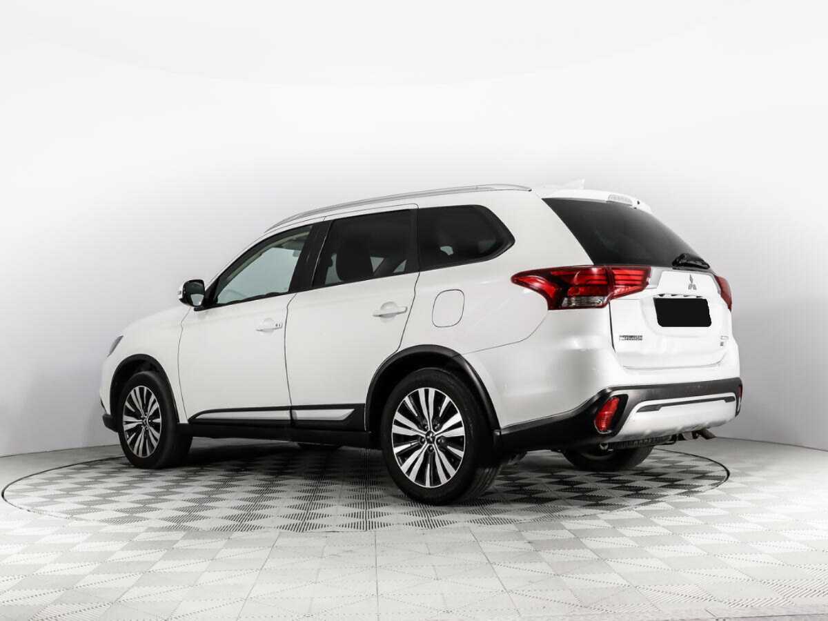 Mitsubishi Outlander 2020 года с пробегом. Фото: #6