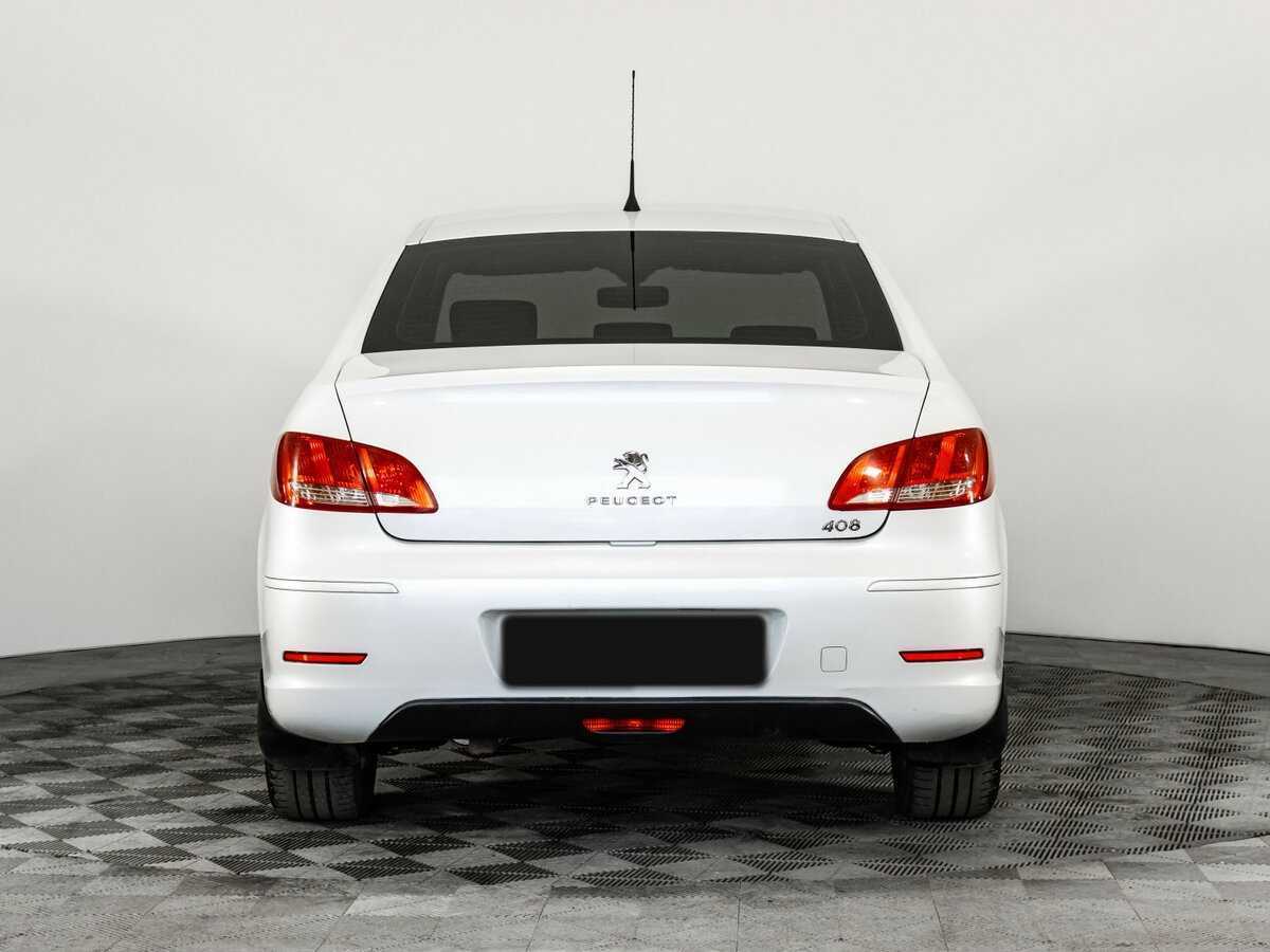Peugeot 408 2016 года с пробегом. Фото: #4