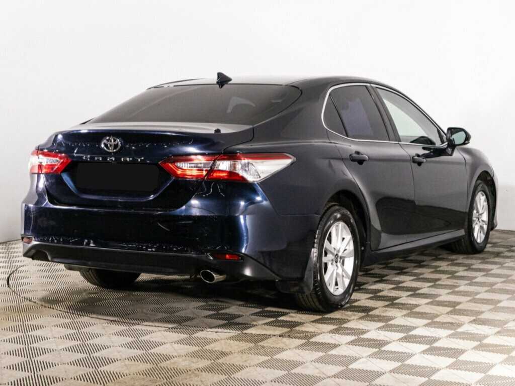 Toyota Camry 2019 года с пробегом. Фото: #4