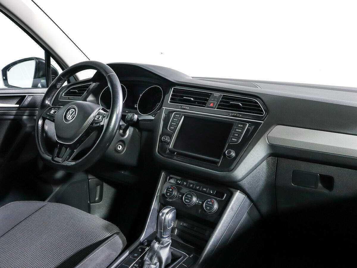 Volkswagen Tiguan 2017 года с пробегом. Фото: #8