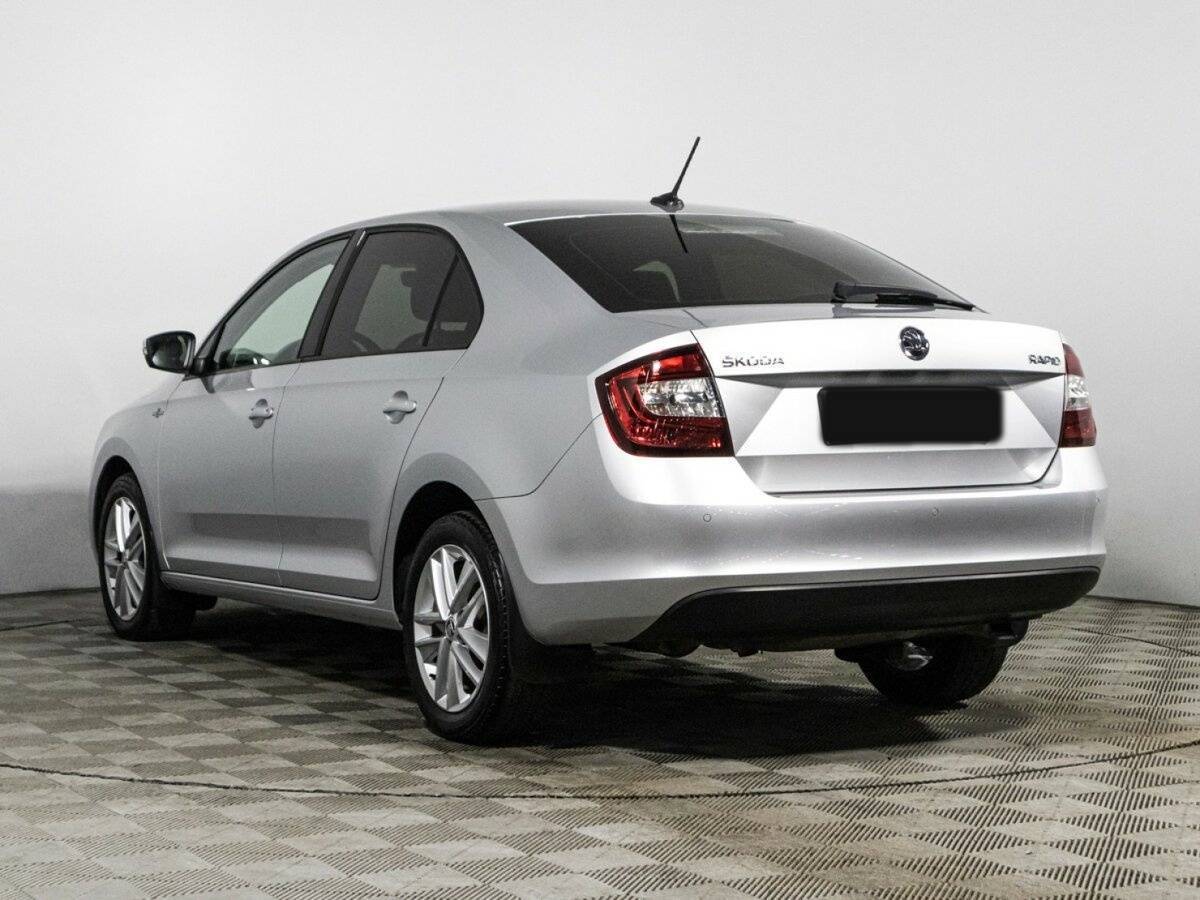 Skoda Rapid 2018 года с пробегом. Фото: #6