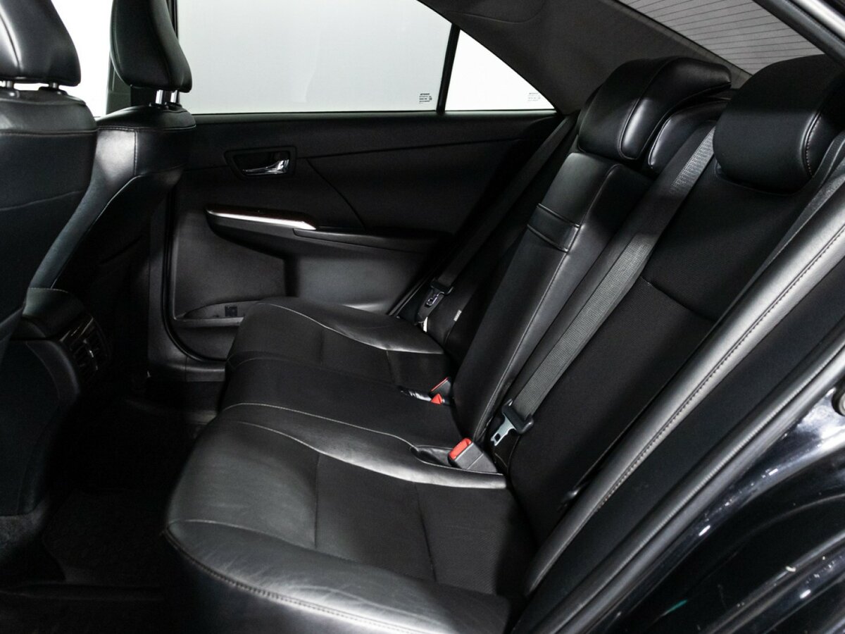 Toyota Camry 2014 года с пробегом. Фото: #9