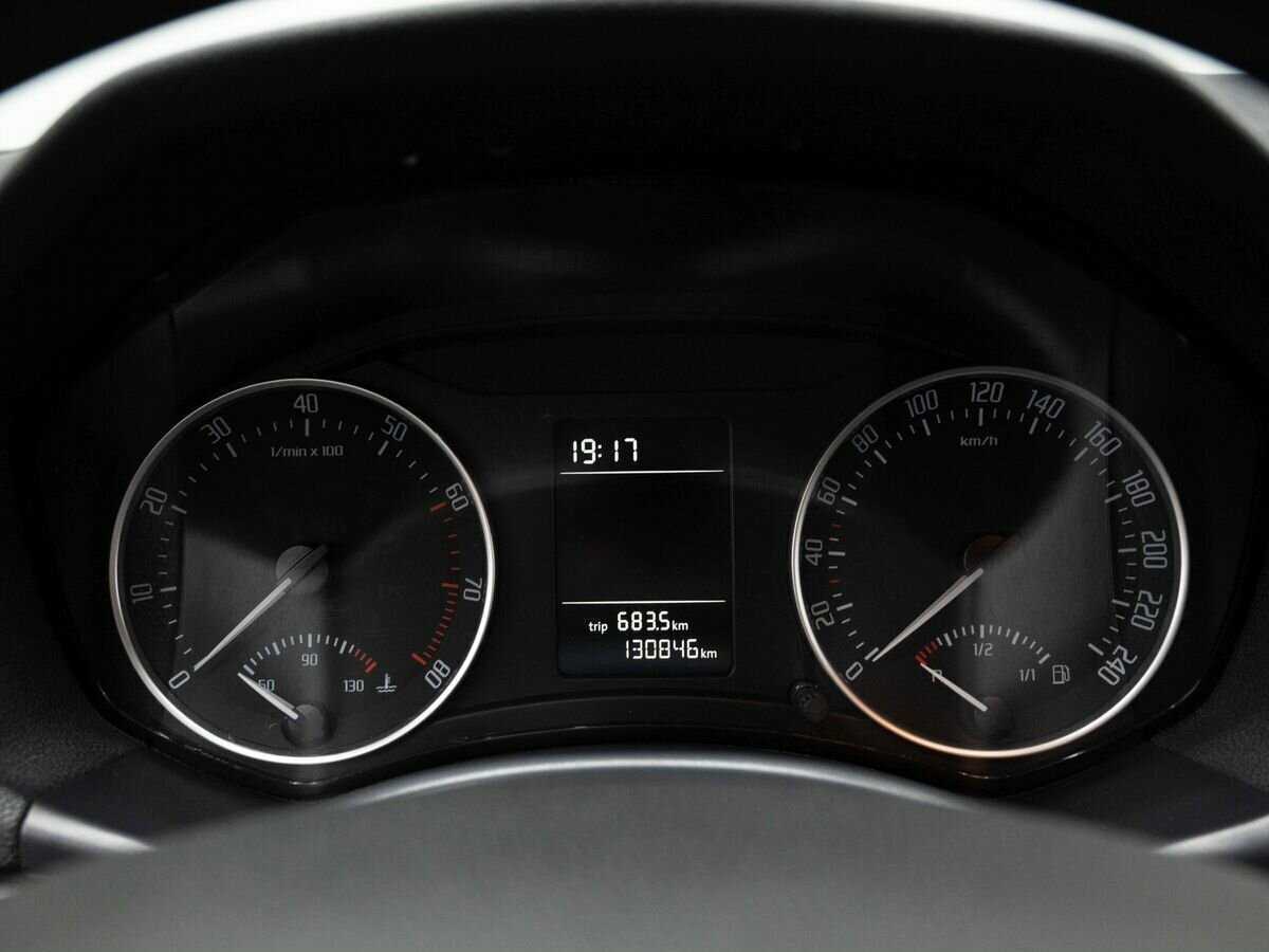 Skoda Octavia 2012 года с пробегом. Фото: #16