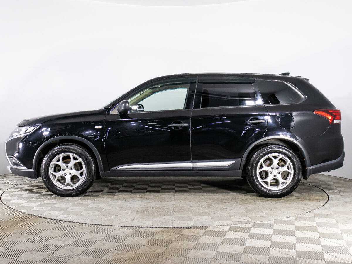Mitsubishi Outlander 2017 года с пробегом. Фото: #6