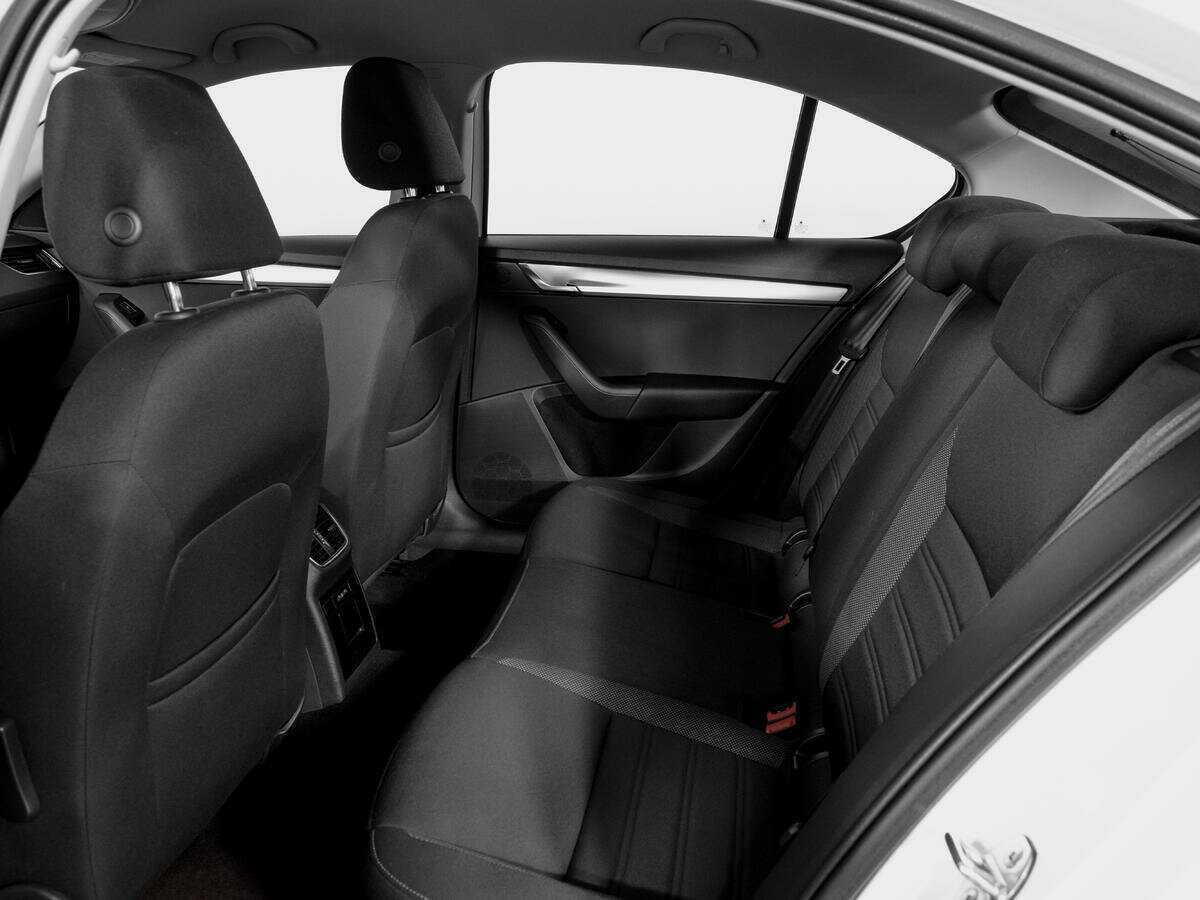 Skoda Octavia 2019 года с пробегом. Фото: #9