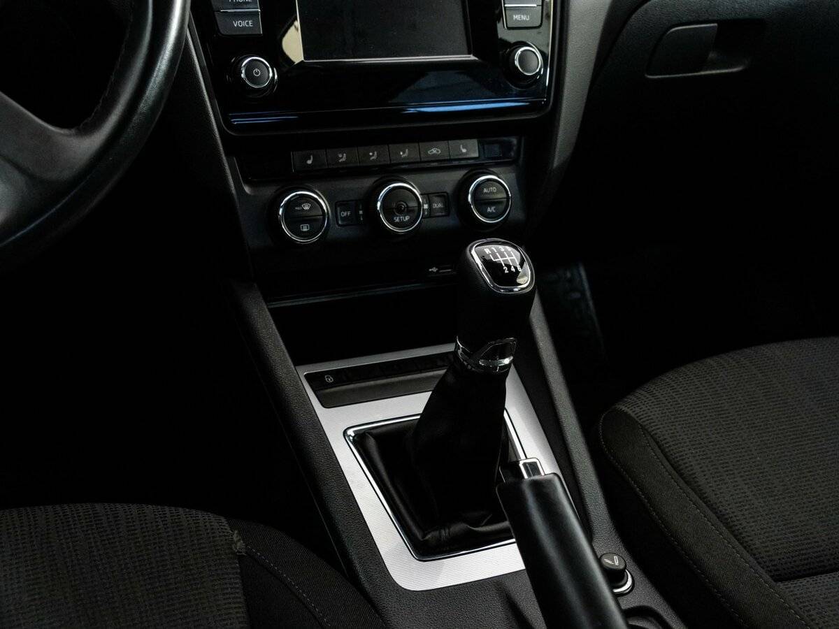 Skoda Octavia 2013 года с пробегом. Фото: #13