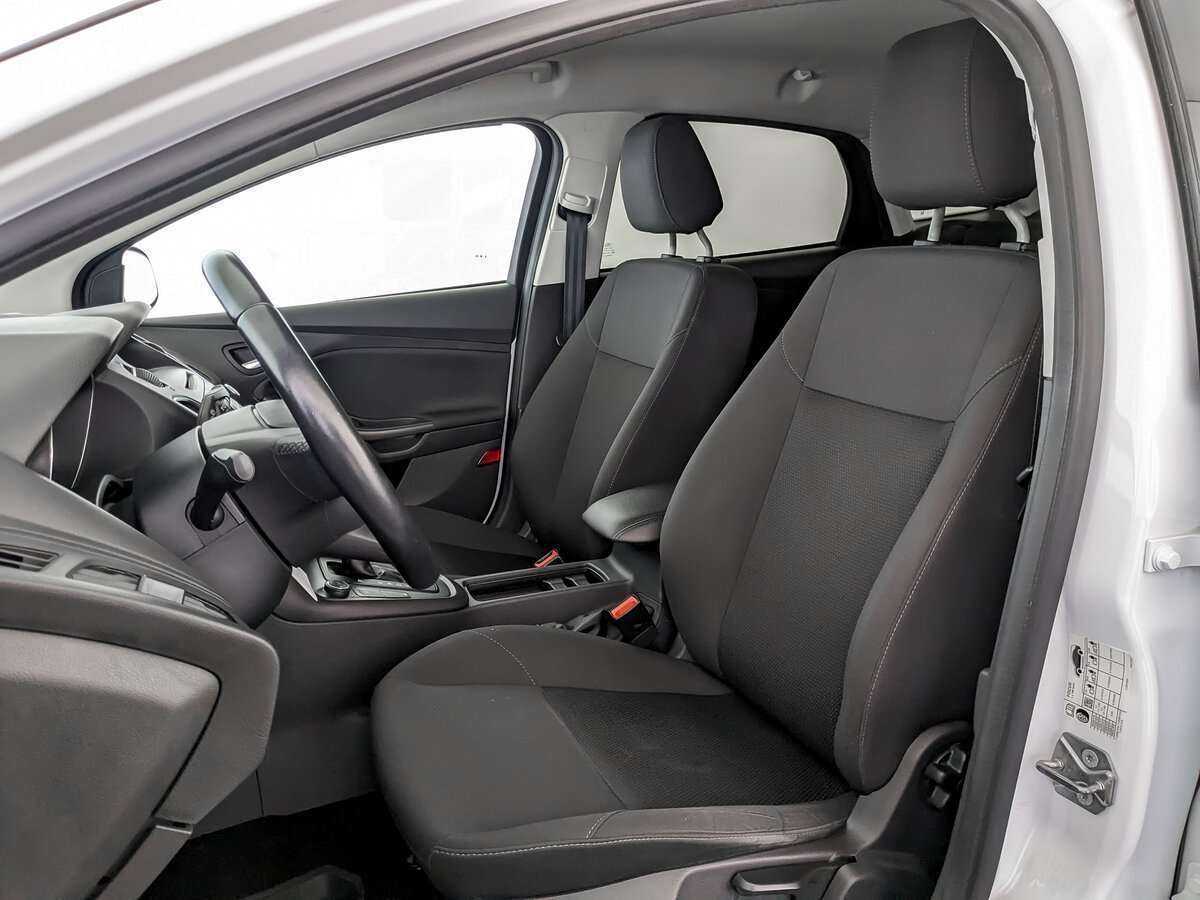 Ford Focus 2018 года с пробегом. Фото: #15
