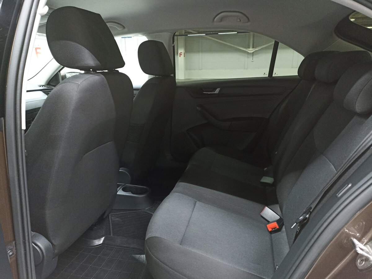 Skoda Rapid 2019 года с пробегом. Фото: #11