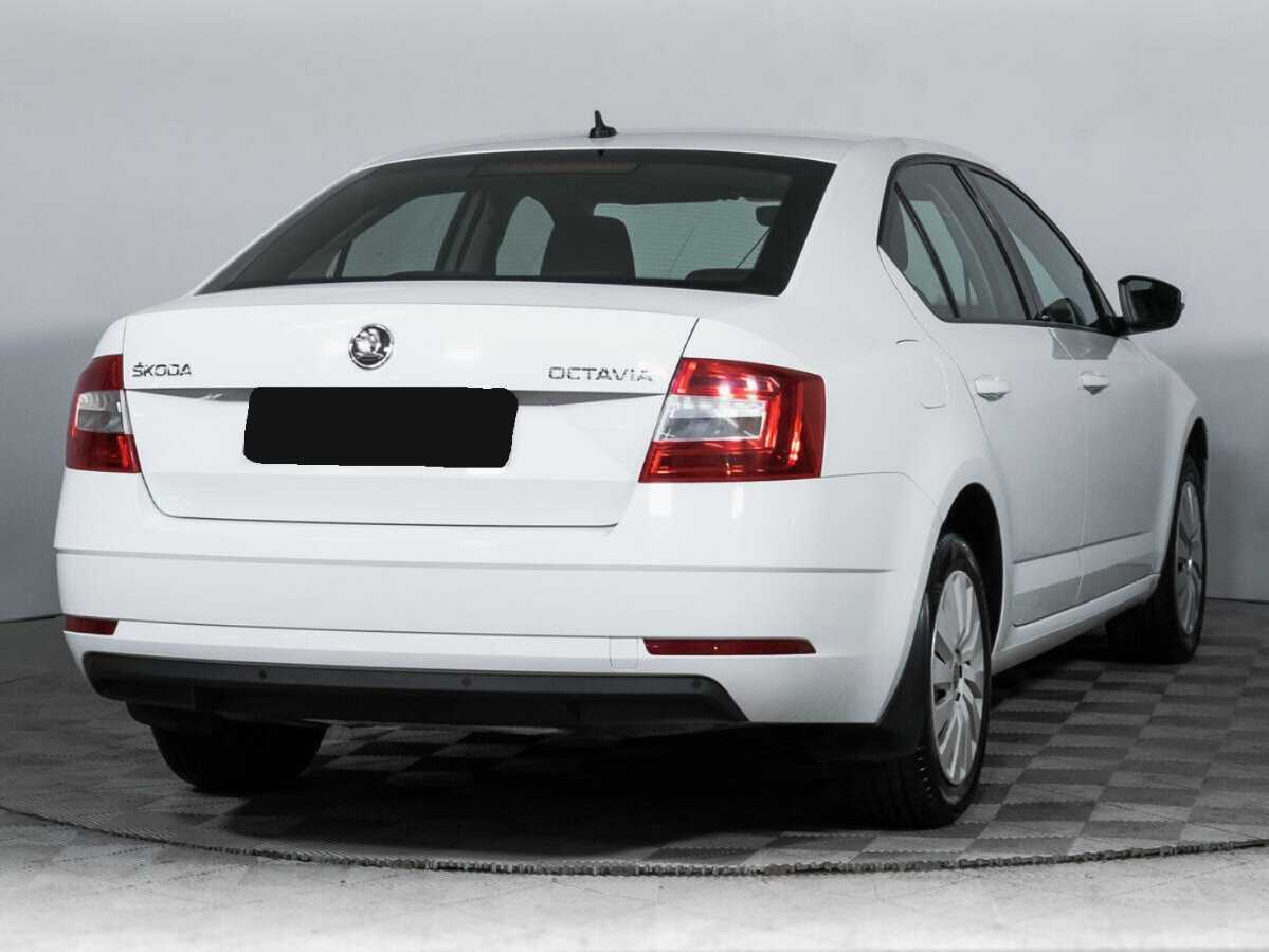 Skoda Octavia 2019 года с пробегом. Фото: #4
