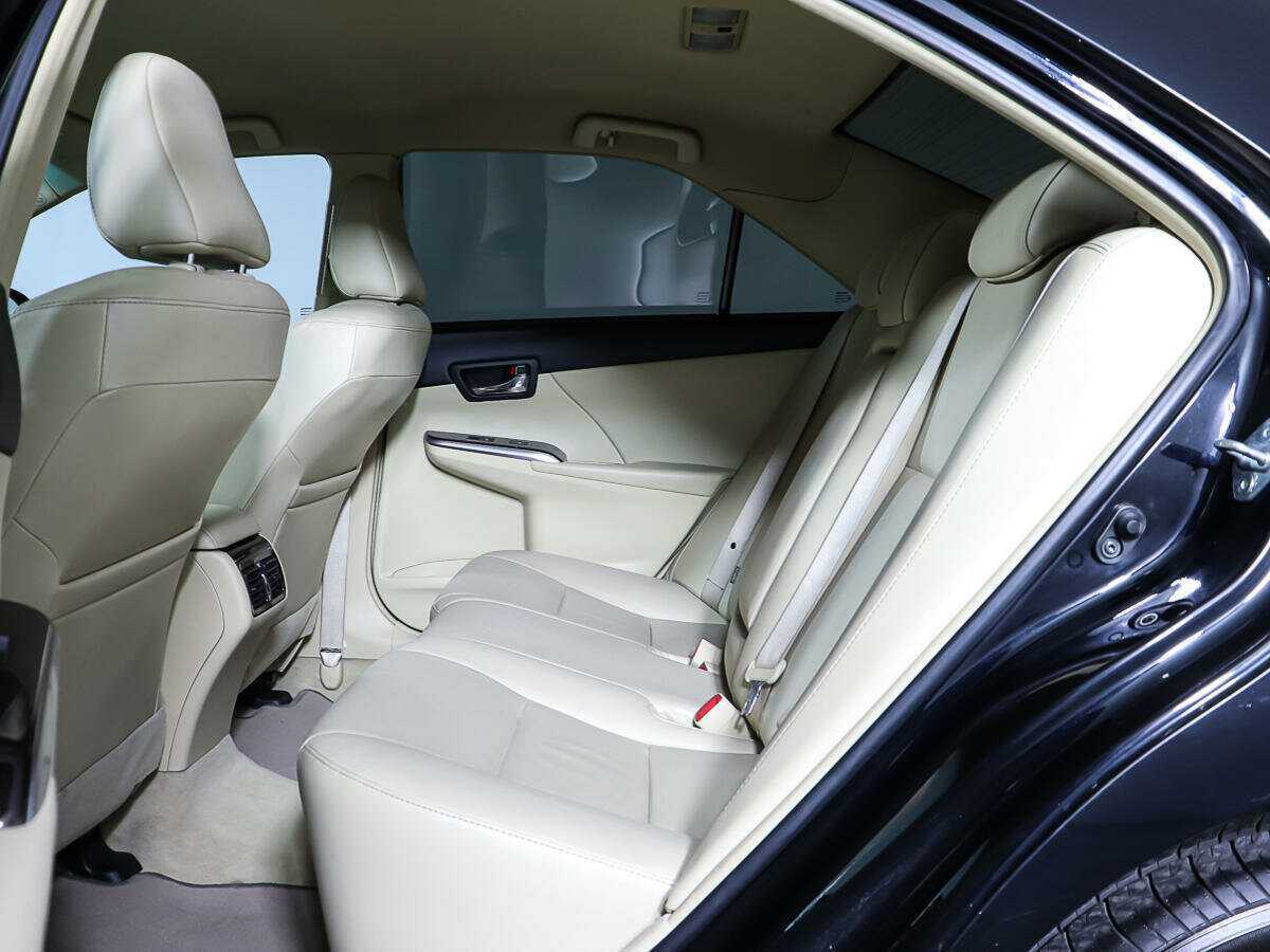 Toyota Camry 2015 года с пробегом. Фото: #8