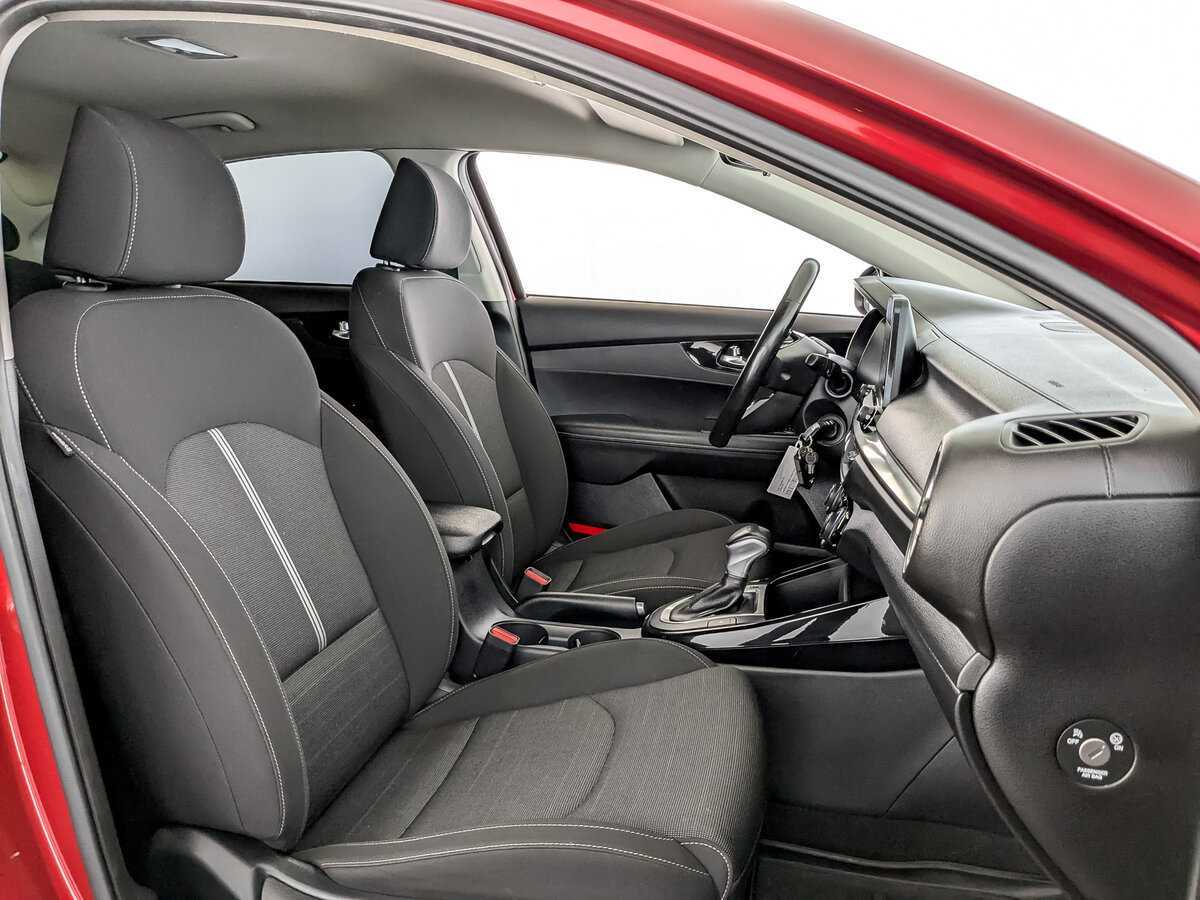 Kia Cerato 2020 года с пробегом. Фото: #20