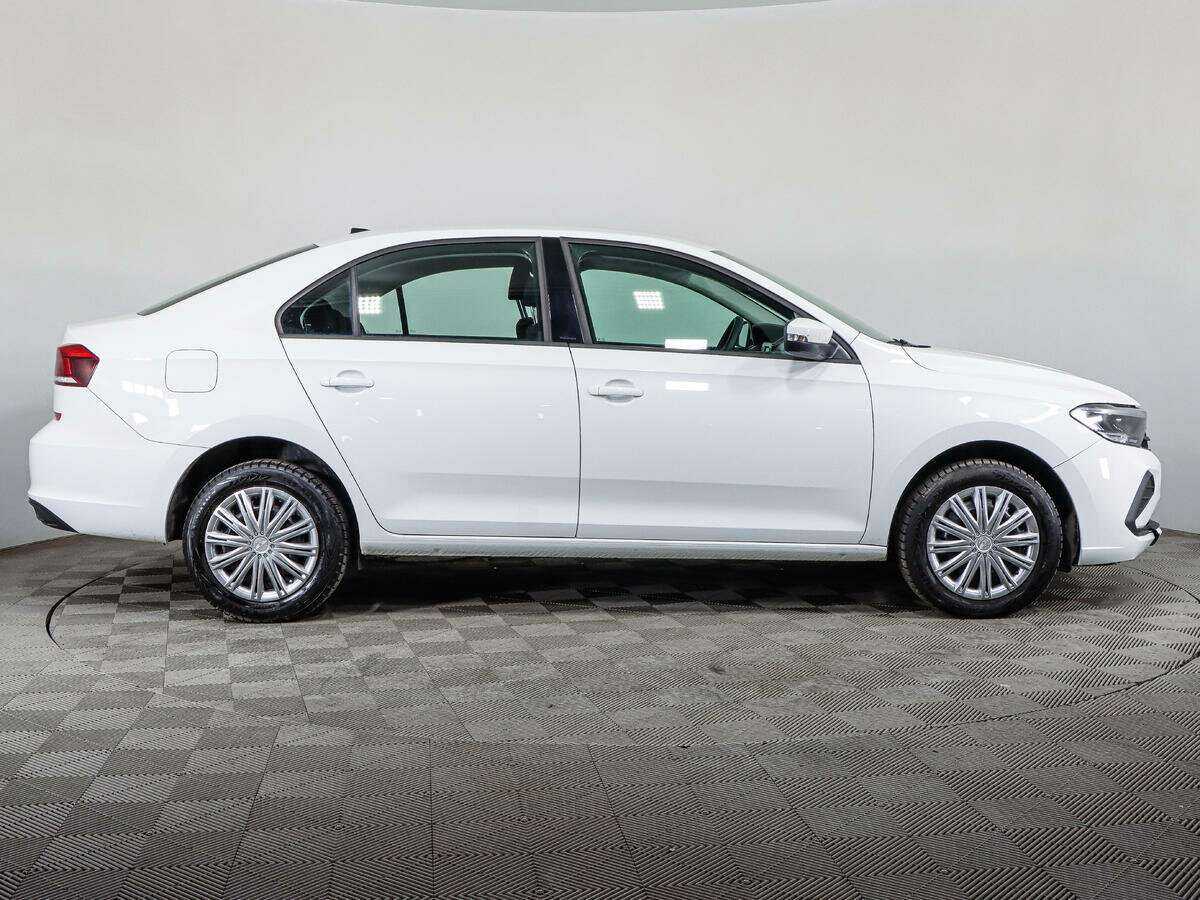 Volkswagen Polo 2022 года с пробегом. Фото: #2