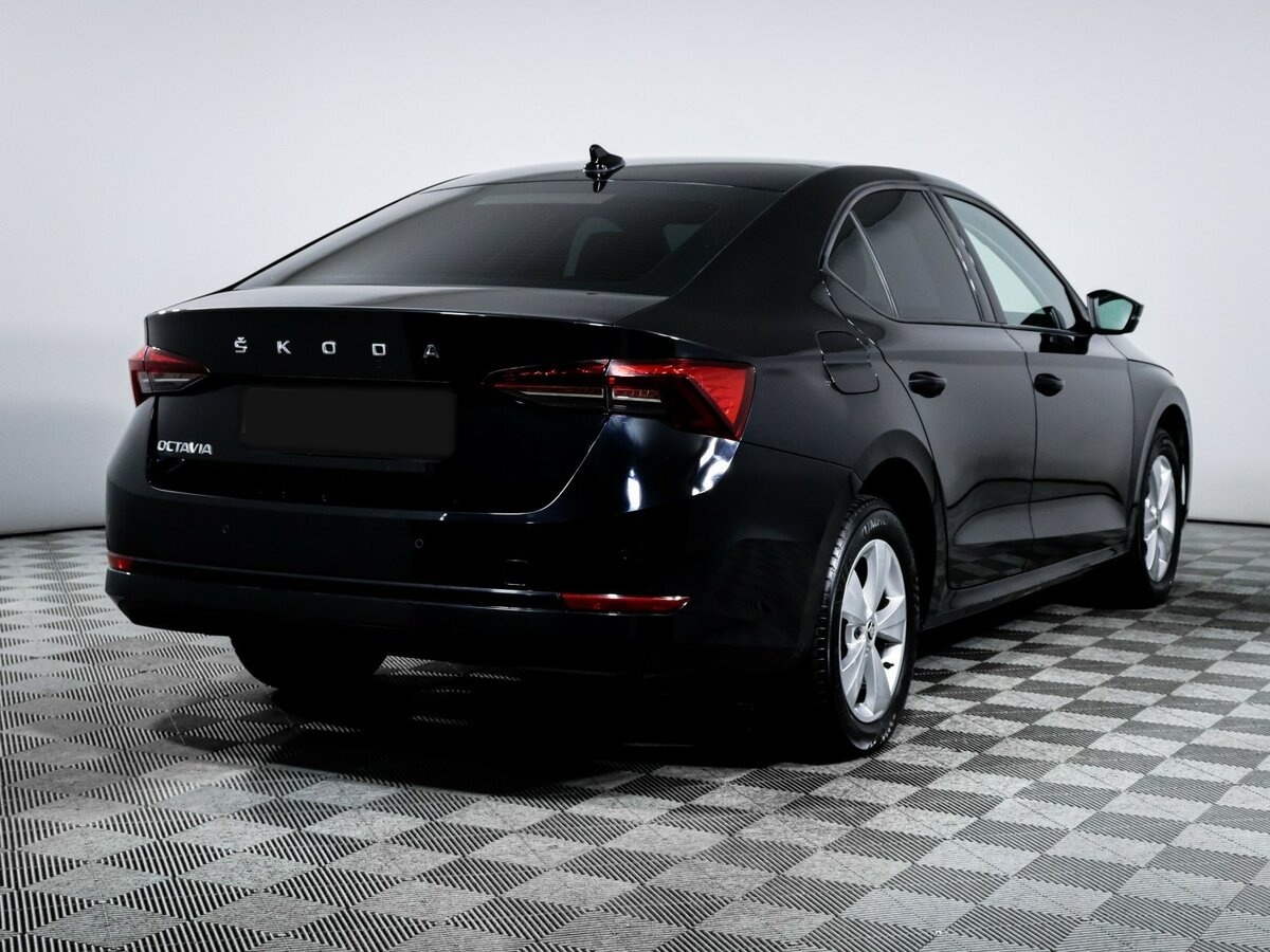 Skoda Octavia 2020 года с пробегом. Фото: #3