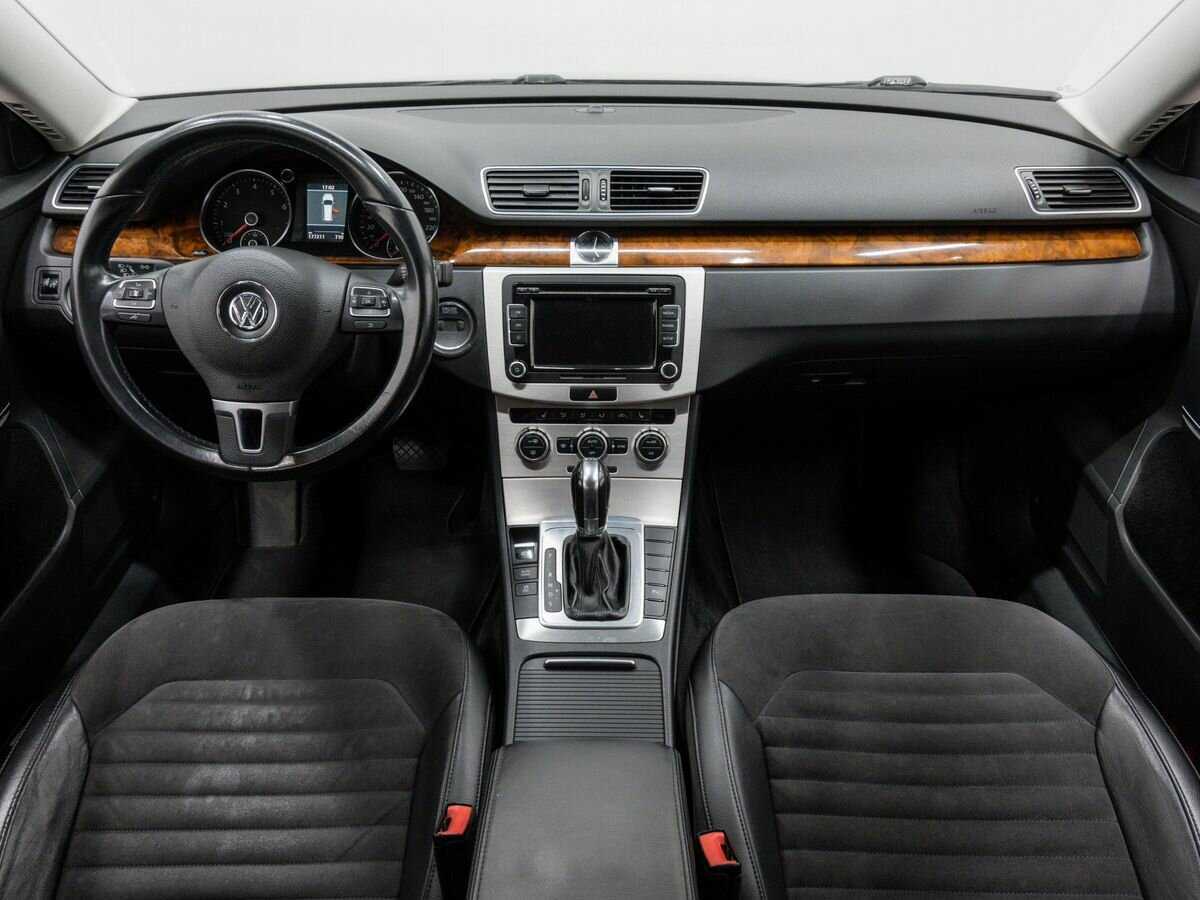 Volkswagen Passat 2012 года с пробегом. Фото: #9
