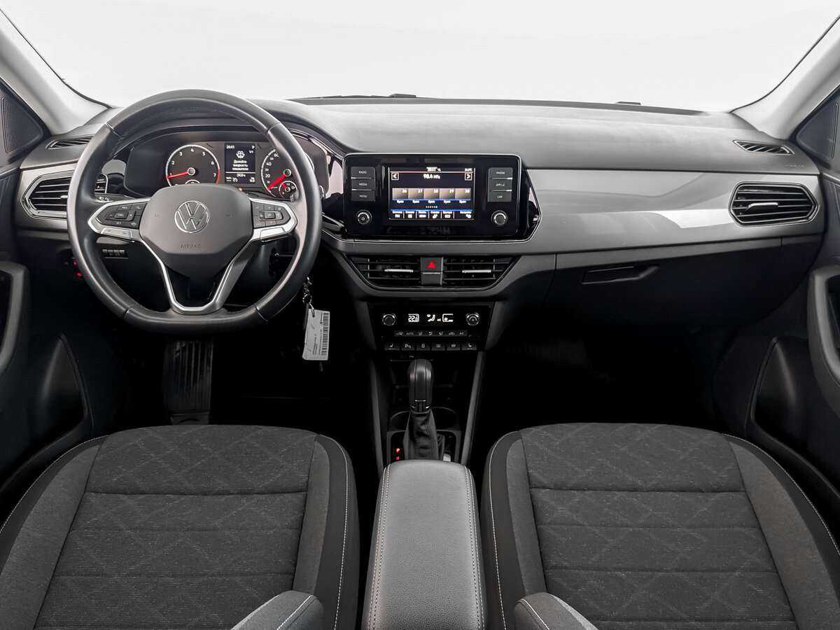 Volkswagen Polo 2021 года с пробегом. Фото: #11