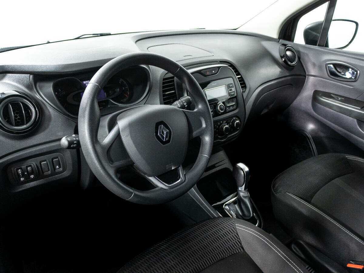 Renault Kaptur 2019 года с пробегом. Фото: #10