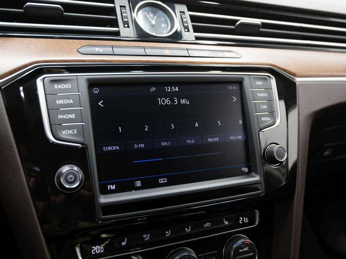 Volkswagen Passat 2016 года с пробегом. Фото: #20