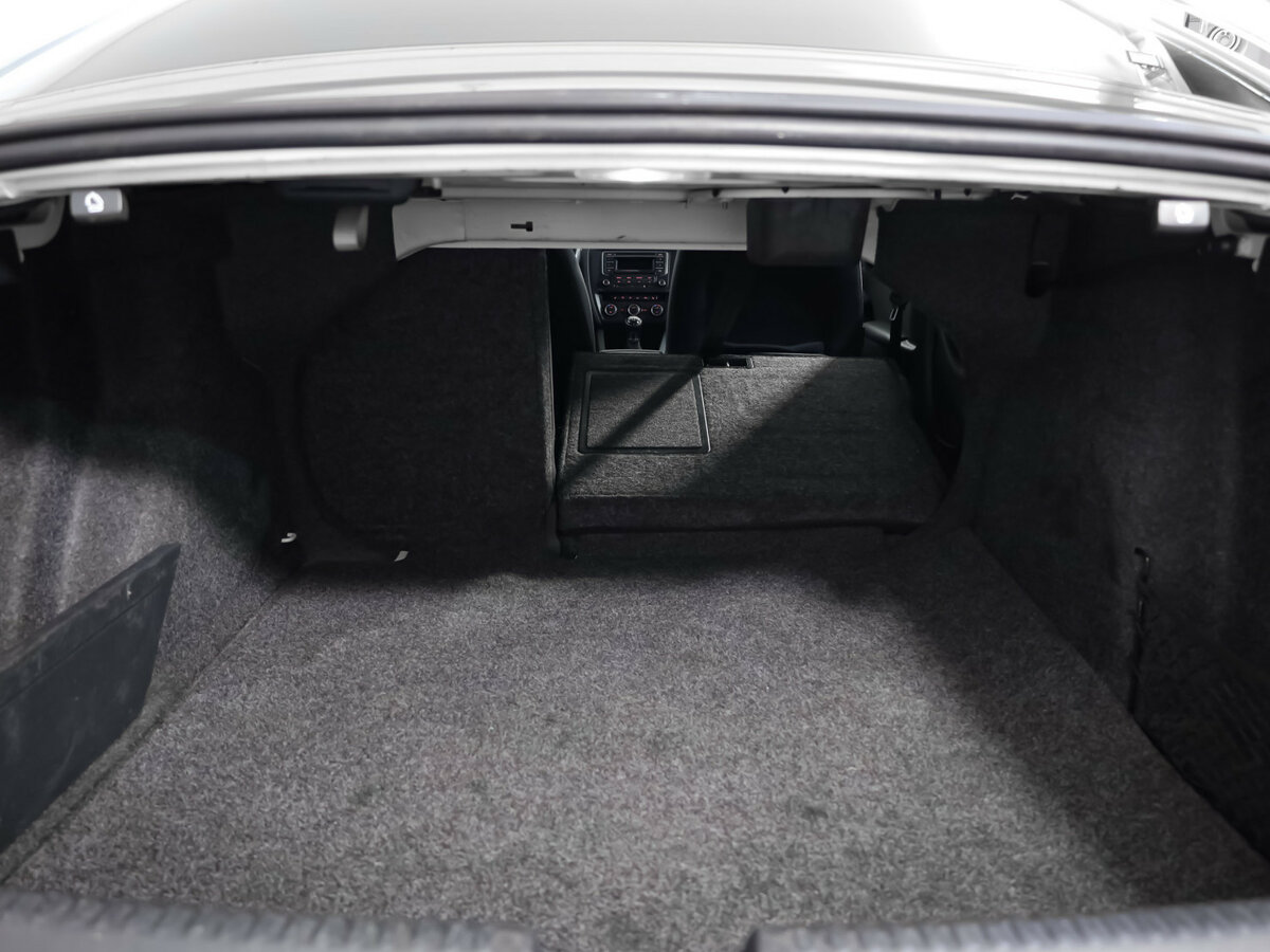 Volkswagen Jetta 2015 года с пробегом. Фото: #19