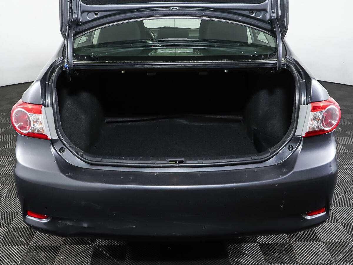 Toyota Corolla 2012 года с пробегом. Фото: #9