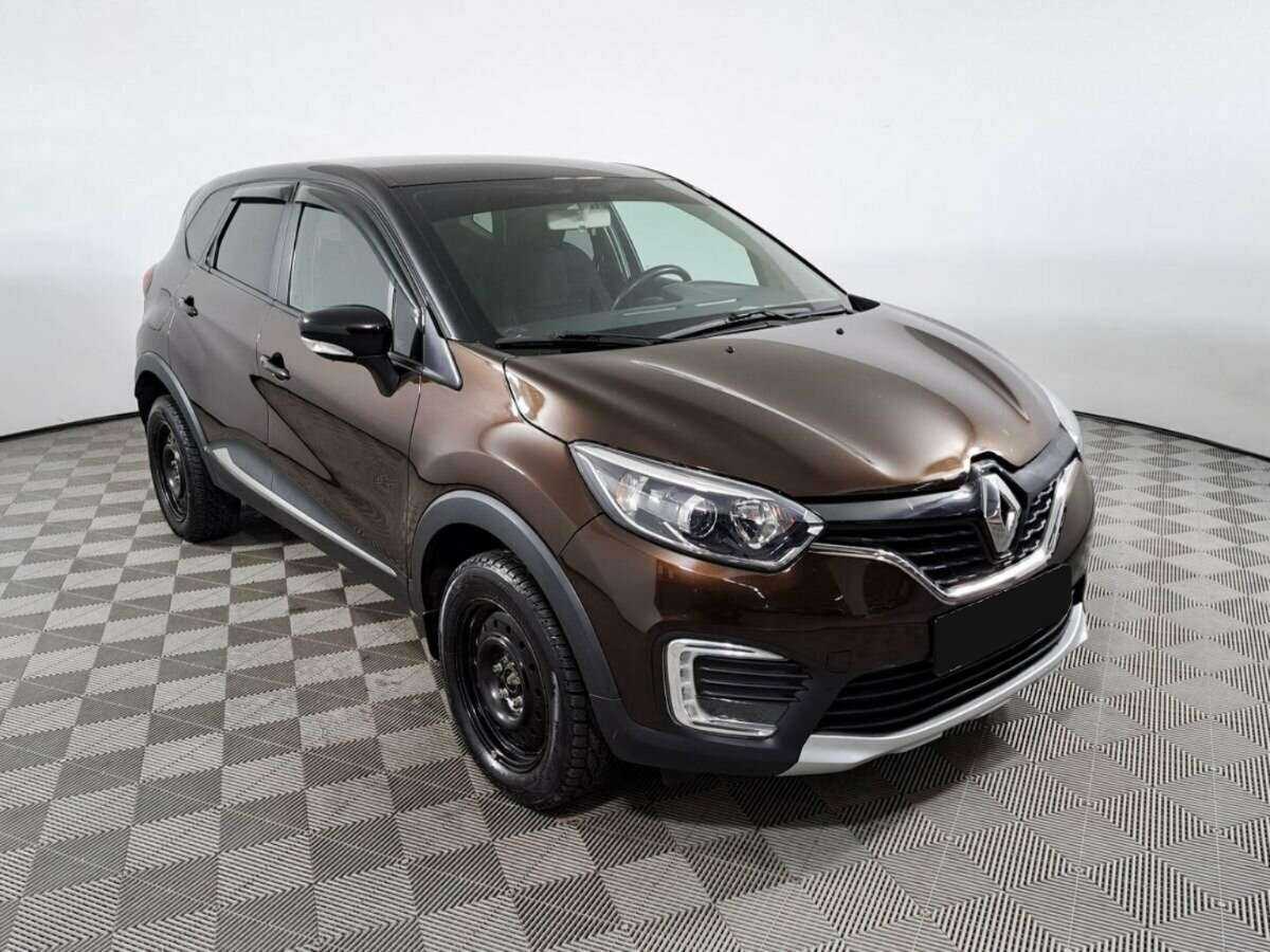 Renault Kaptur 2017 года с пробегом. Фото: #2