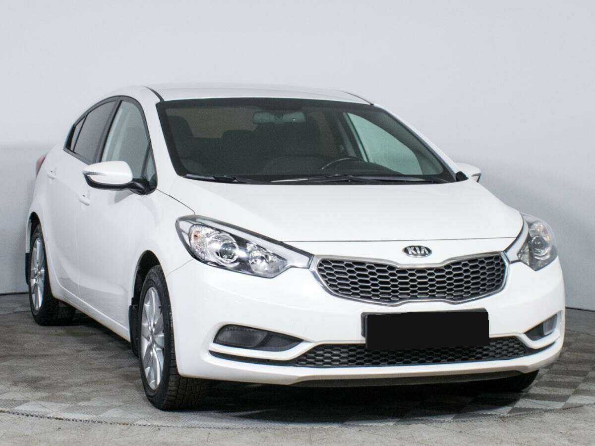 Kia Cerato 2015 года с пробегом. Фото: #2