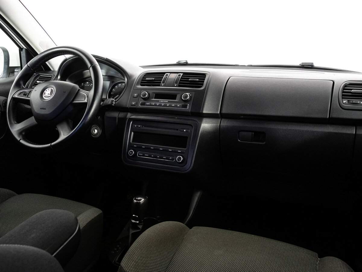 Skoda Fabia 2013 года с пробегом. Фото: #8