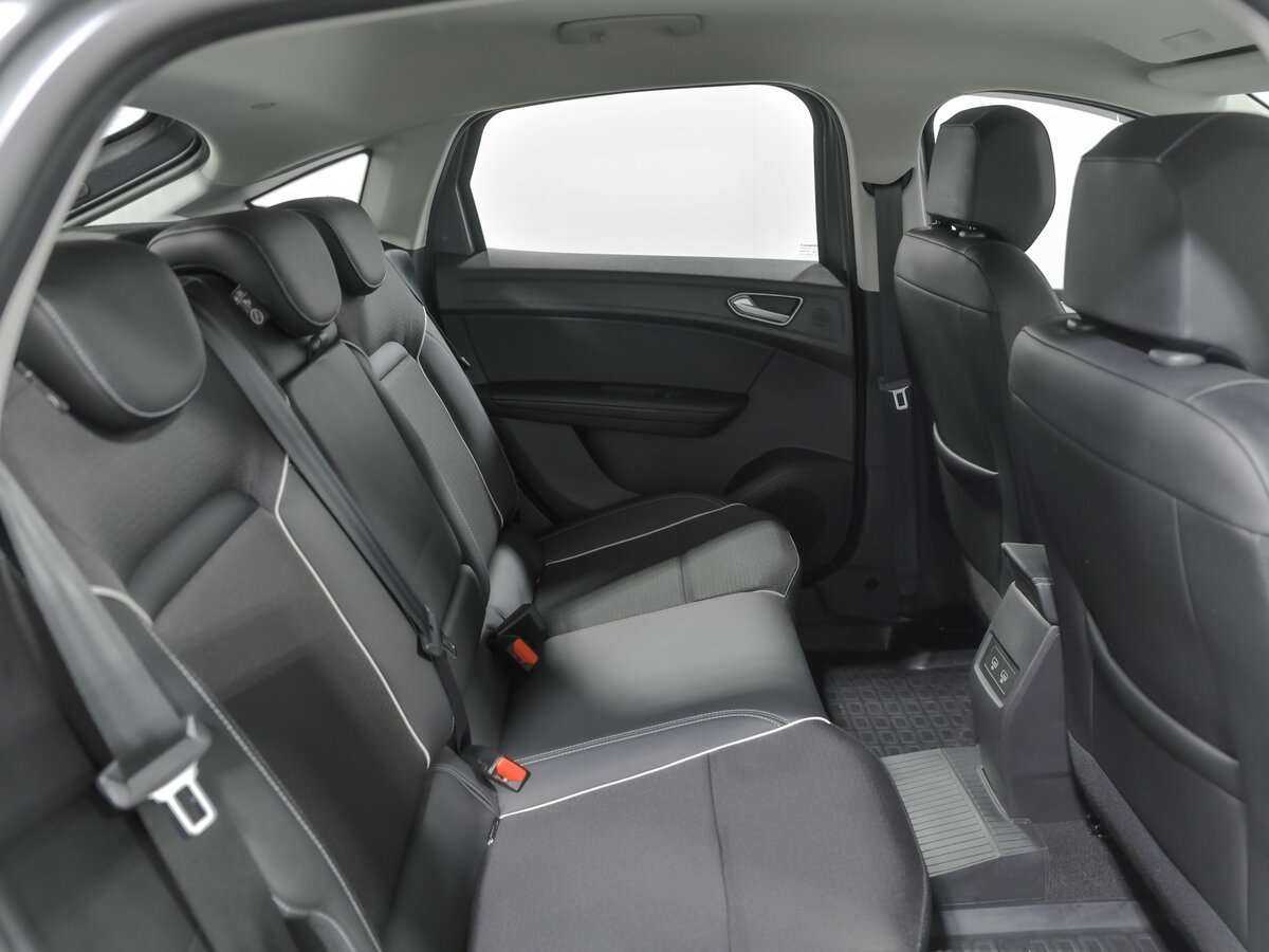 Renault Arkana 2021 года с пробегом. Фото: #14