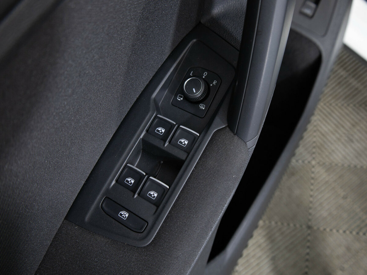 Volkswagen Tiguan 2018 года с пробегом. Фото: #15