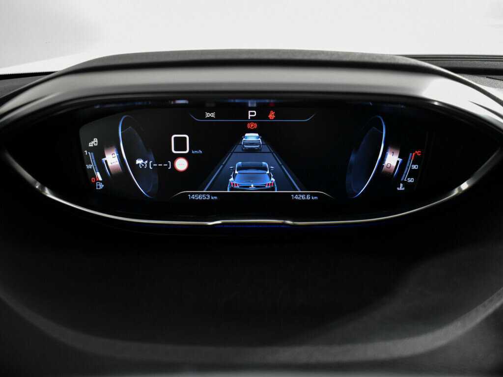 Peugeot 3008 2018 года с пробегом. Фото: #21