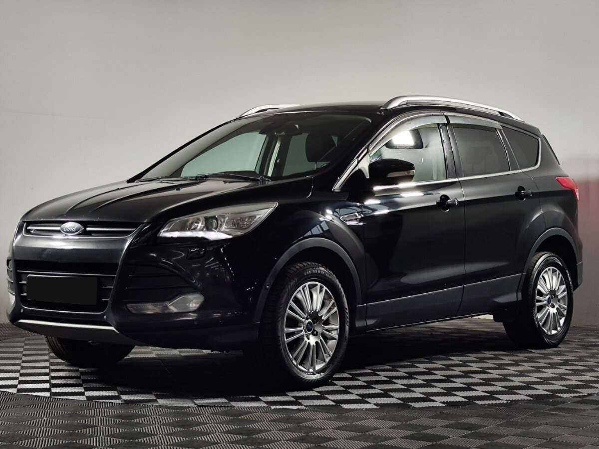 Ford Kuga 2015 года с пробегом. Посмотреть фото