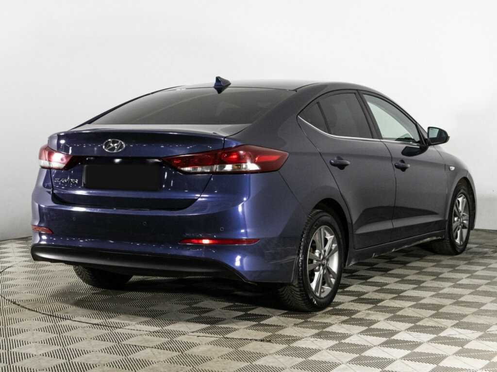 Hyundai Elantra 2017 года с пробегом. Фото: #4