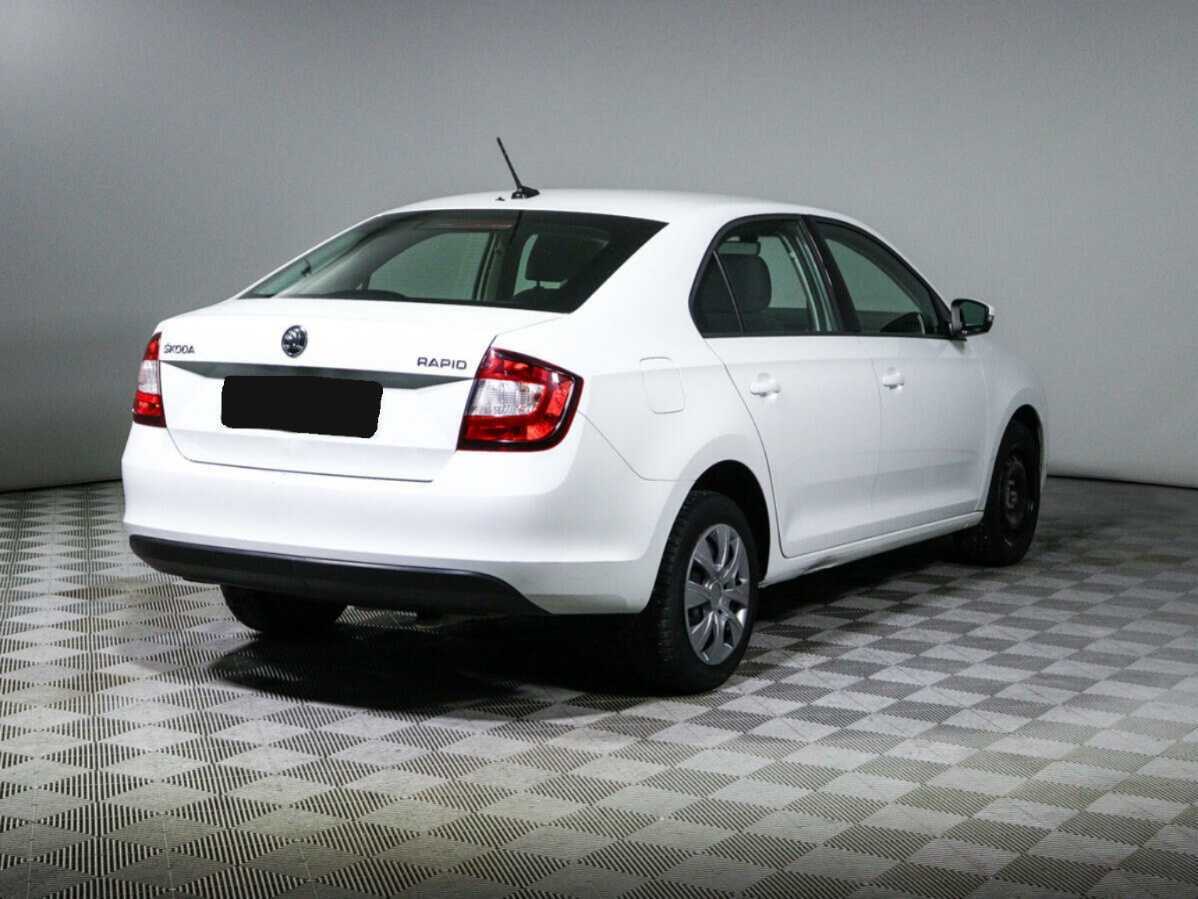 Skoda Rapid 2019 года с пробегом. Фото: #3