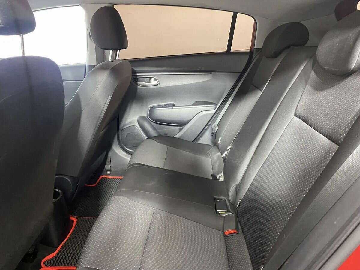 Kia Rio 2021 года с пробегом. Фото: #8